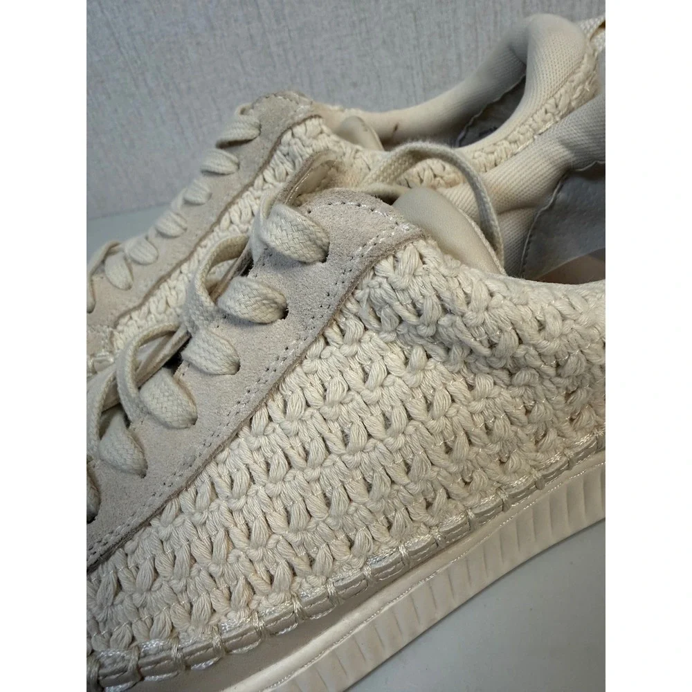 Dolce Vita Nicona Women's Fashion‎ Sneakers Sandstone Knit Size 9.5